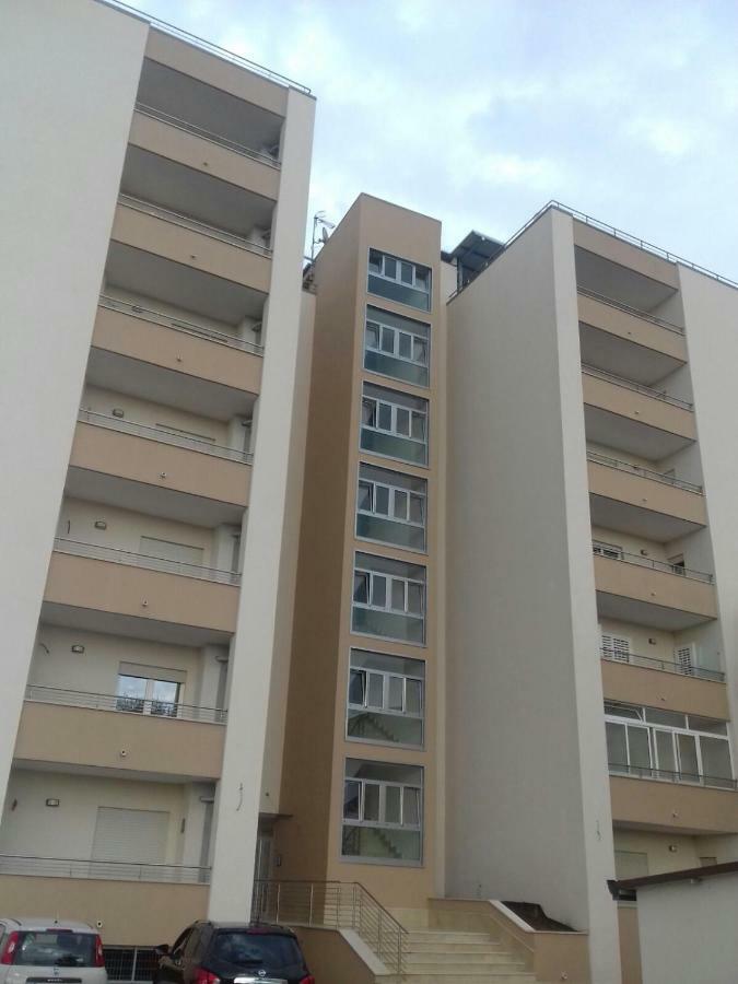Palazzo Del Mare Apartment เนเปิลส์ ภายนอก รูปภาพ