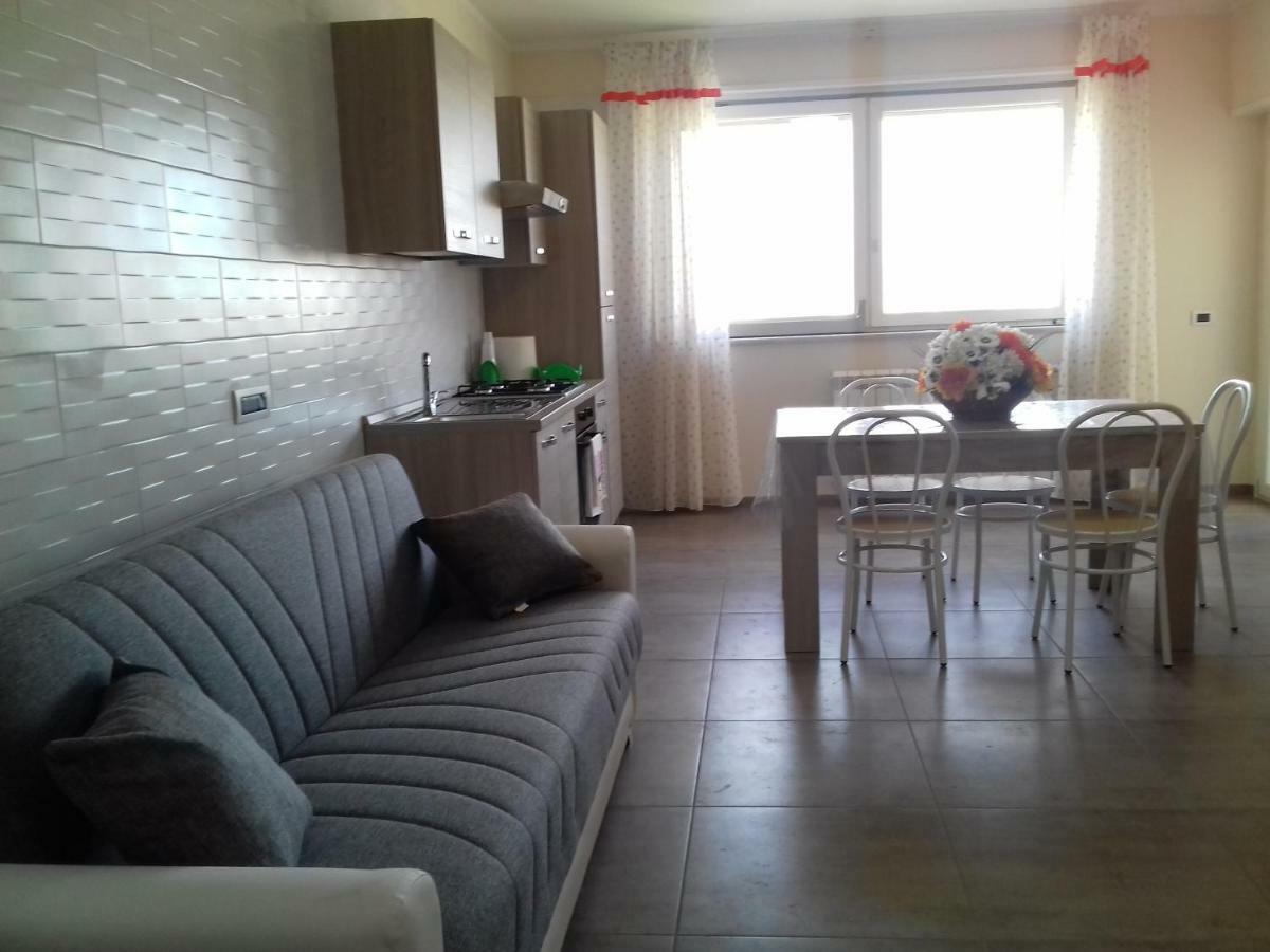 Palazzo Del Mare Apartment เนเปิลส์ ภายนอก รูปภาพ